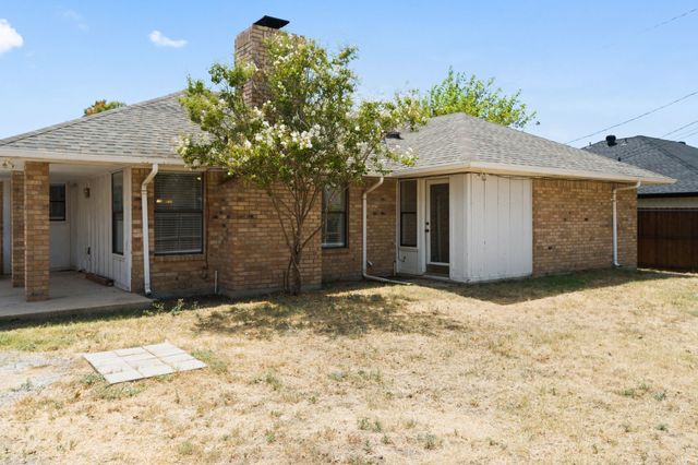 750 Rosehill Lane, Cedar Hill, TX 75104