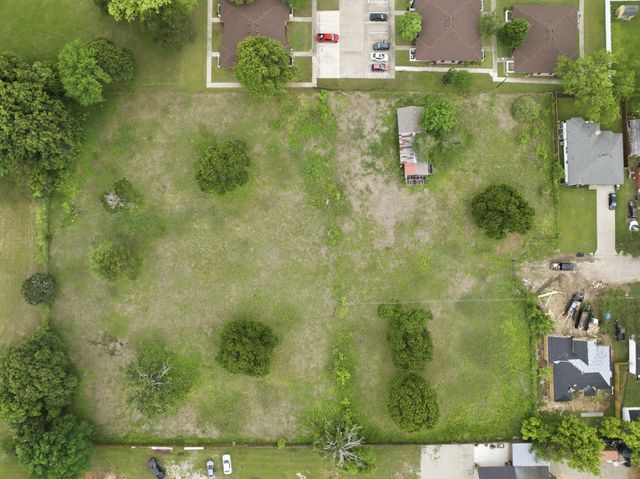913 Howard Street, Seagoville, TX 75159