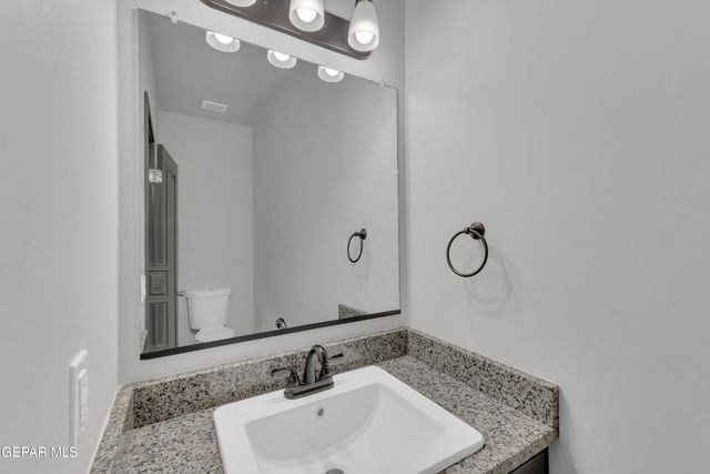 4560 MARK AVIZO, El Paso, TX 79938