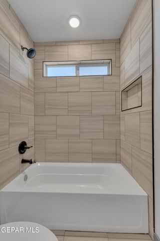 4560 MARK AVIZO, El Paso, TX 79938