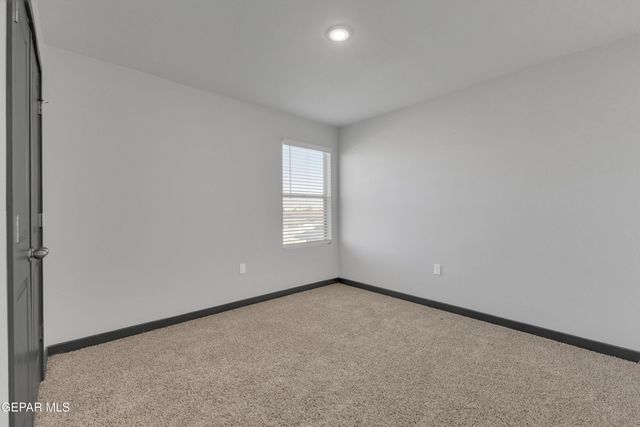 4560 MARK AVIZO, El Paso, TX 79938