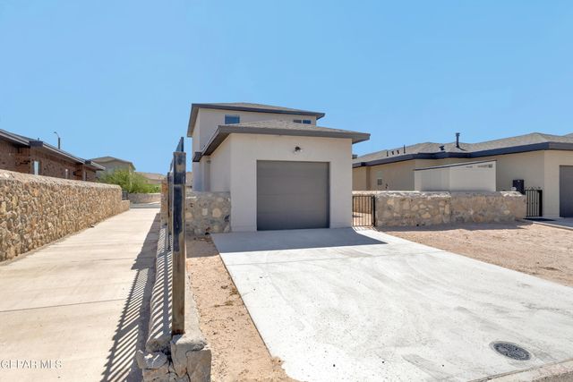 4560 MARK AVIZO, El Paso, TX 79938