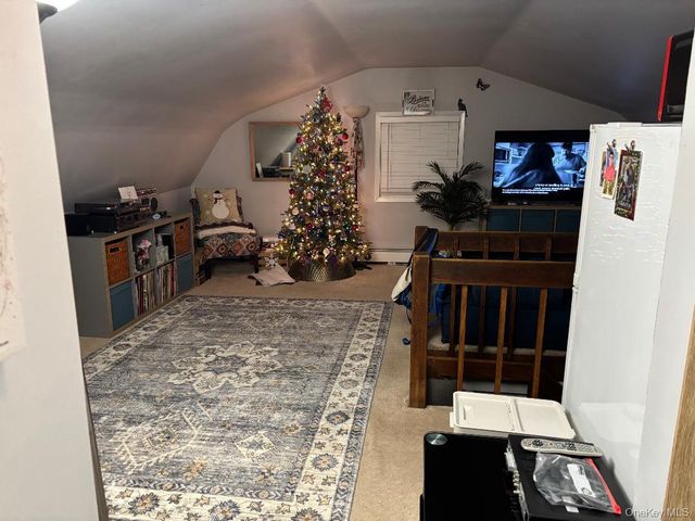 6 Arden Lane, Farmingville, NY 11738