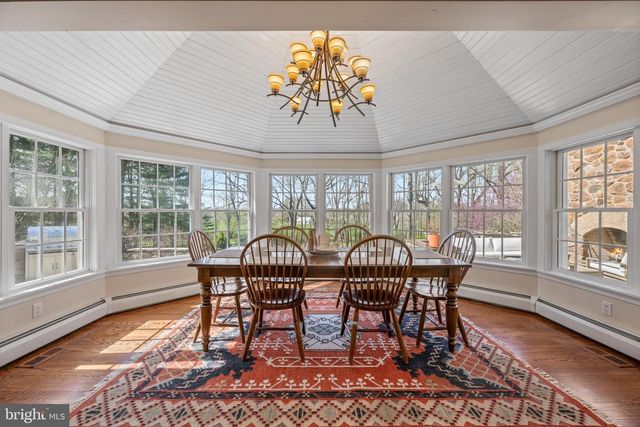 11 FOXCHASE RD, Malvern, PA 19355