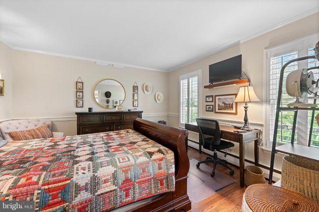 11 FOXCHASE RD, Malvern, PA 19355
