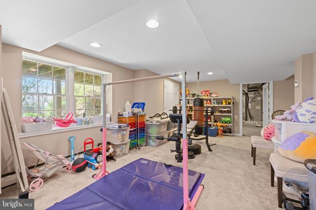 11 FOXCHASE RD, Malvern, PA 19355