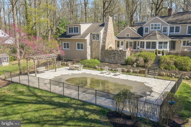 11 FOXCHASE RD, Malvern, PA 19355