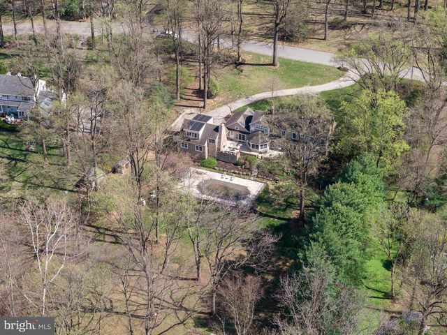 11 FOXCHASE RD, Malvern, PA 19355