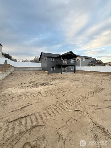 30 Juanita Way, Malaga, WA 98828