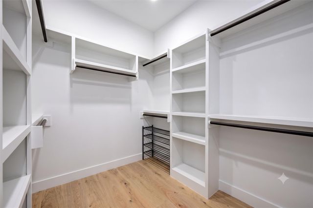 1187 Oak Grove Ave, Austin, TX 78702