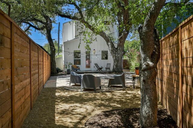 1187 Oak Grove Ave, Austin, TX 78702