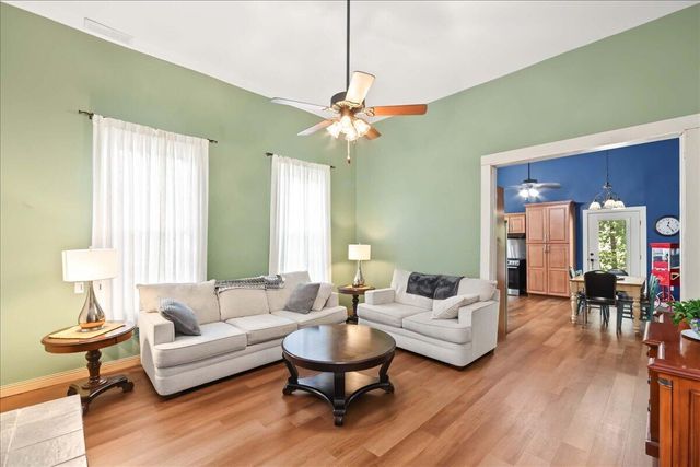 852 Kentucky Avenue, Frankfort, KY 40601