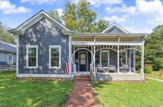 852 Kentucky Avenue, Frankfort, KY 40601