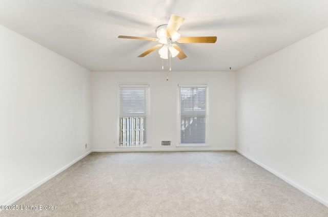 105 Sycamore Dr, Sycamore, KY 40223