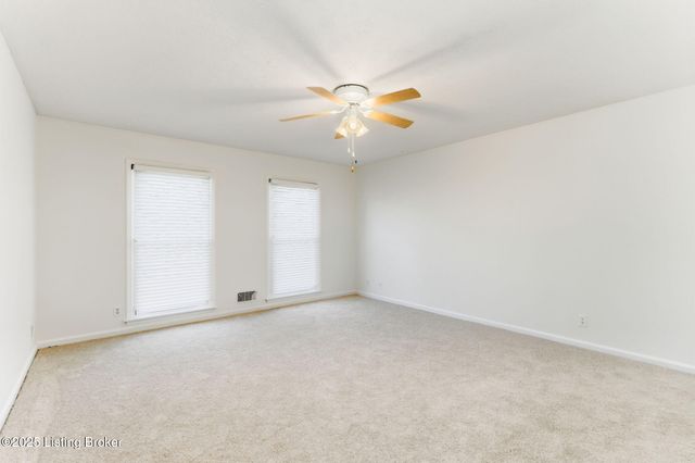 105 Sycamore Dr, Sycamore, KY 40223