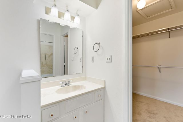 105 Sycamore Dr, Sycamore, KY 40223