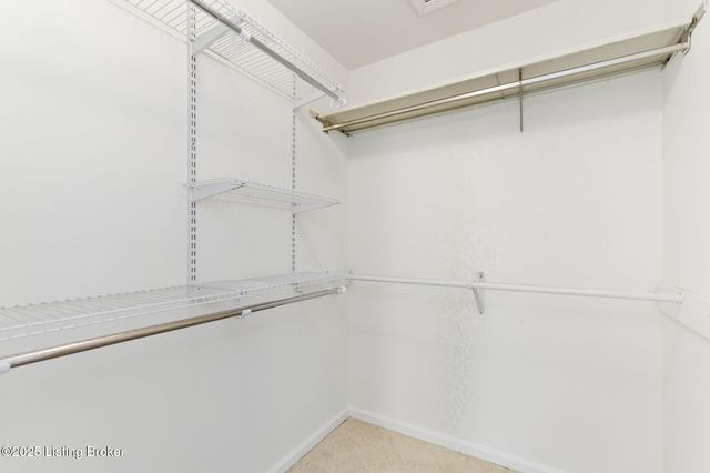 105 Sycamore Dr, Sycamore, KY 40223