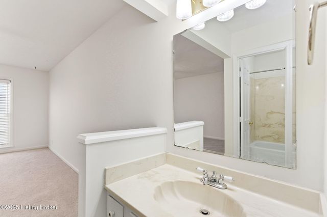 105 Sycamore Dr, Sycamore, KY 40223