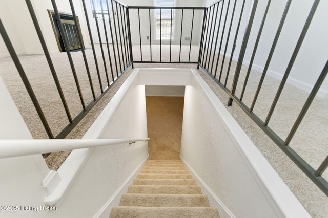 105 Sycamore Dr, Sycamore, KY 40223