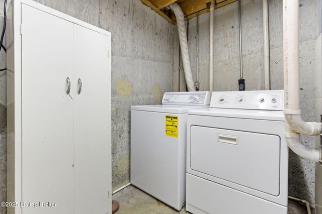 105 Sycamore Dr, Sycamore, KY 40223