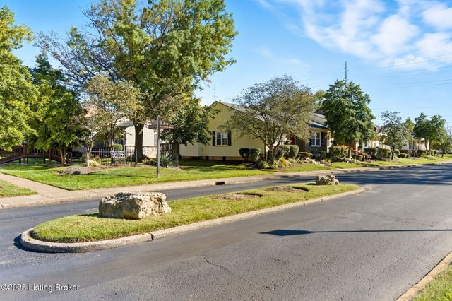 105 Sycamore Dr, Sycamore, KY 40223