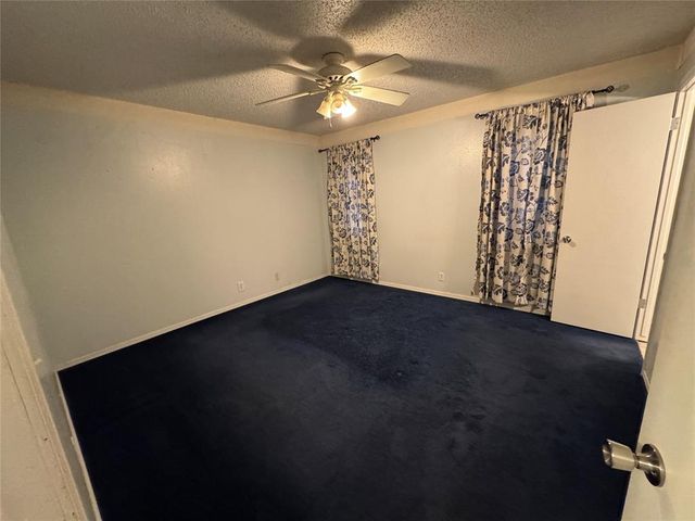 1607 Fieldstone, Tecumseh, OK 74873