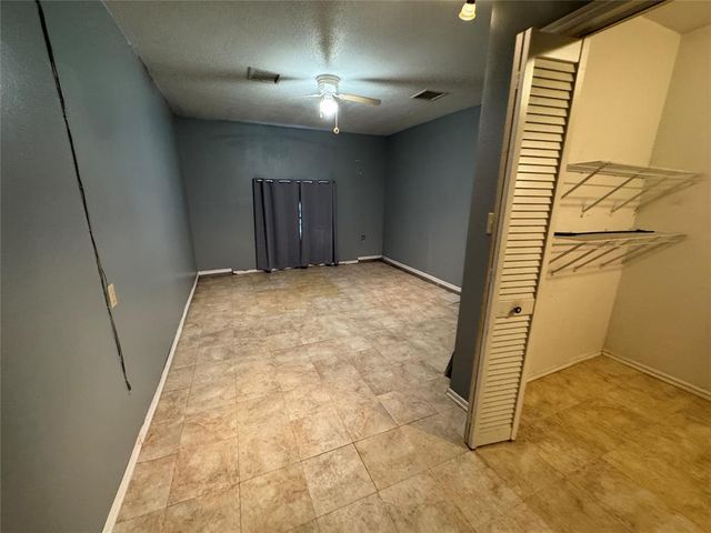 1607 Fieldstone, Tecumseh, OK 74873