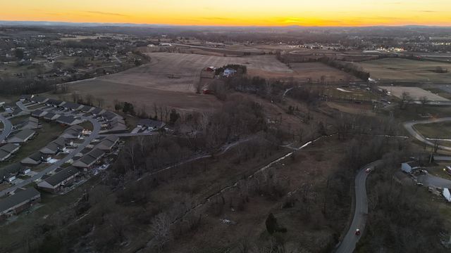 11 Midland Meadows Drive, Somerset, KY 42503