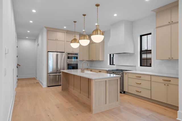 1008 Argyle Ave, Nashville, TN 37203