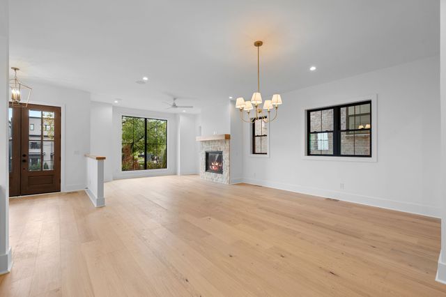 1008 Argyle Ave, Nashville, TN 37203
