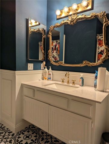 26857 Claudette 134, Canyon Country, CA 91351