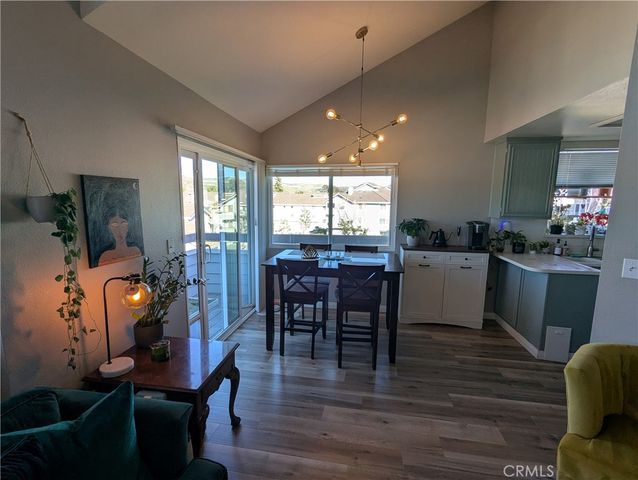 26857 Claudette 134, Canyon Country, CA 91351