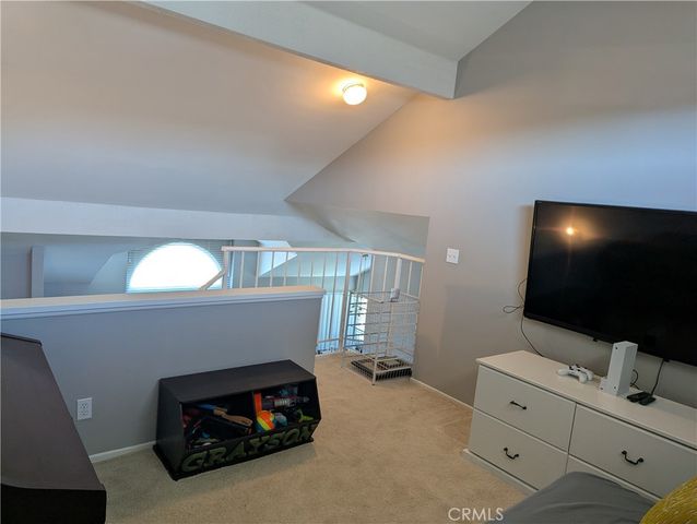 26857 Claudette 134, Canyon Country, CA 91351