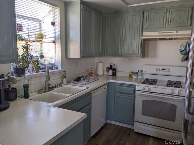 26857 Claudette 134, Canyon Country, CA 91351