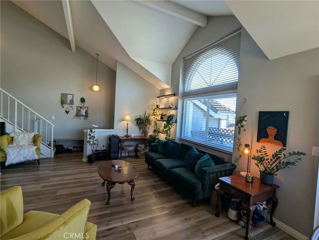 26857 Claudette 134, Canyon Country, CA 91351