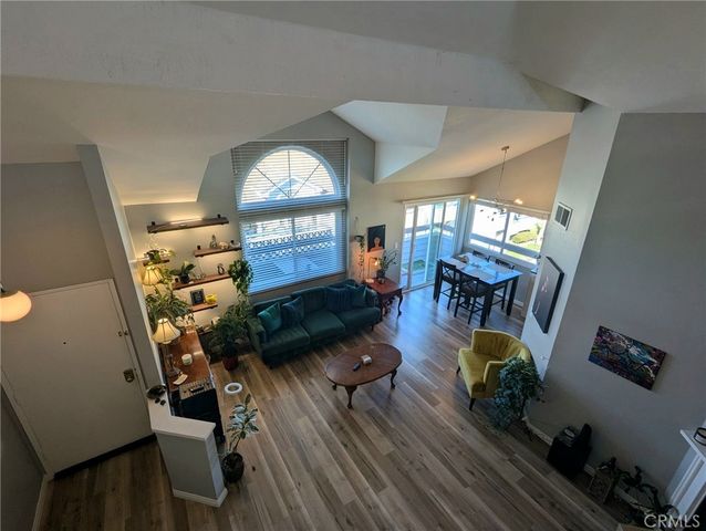 26857 Claudette 134, Canyon Country, CA 91351