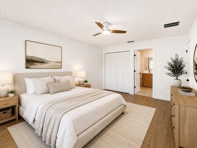 3386 39TH STREET S B, St Petersburg, FL 33711