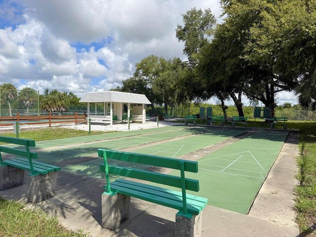 3386 39TH STREET S B, St Petersburg, FL 33711