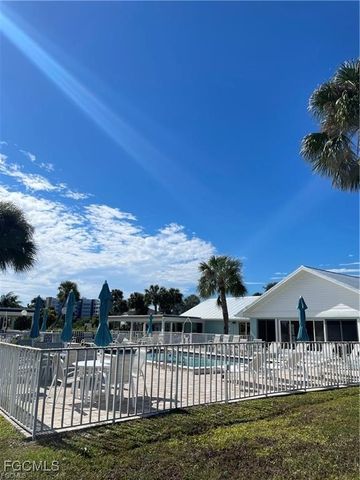 13651 Sora DR, Fort Myers, FL 33908