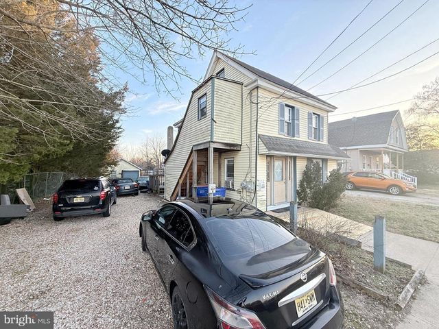 607 E BROAD ST, Millville, NJ 08332