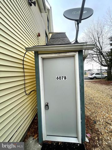 607 E BROAD ST, Millville, NJ 08332