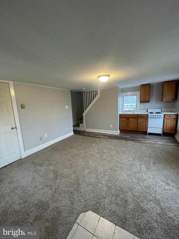 607 E BROAD ST, Millville, NJ 08332