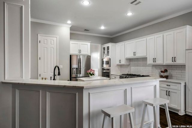 8706 Timberland Trl, Boerne, TX 78015