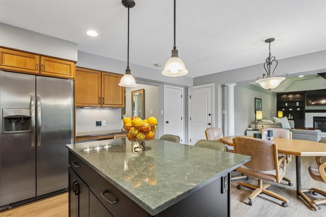 12851 Walnut Ridge Drive, Clive, IA 50325