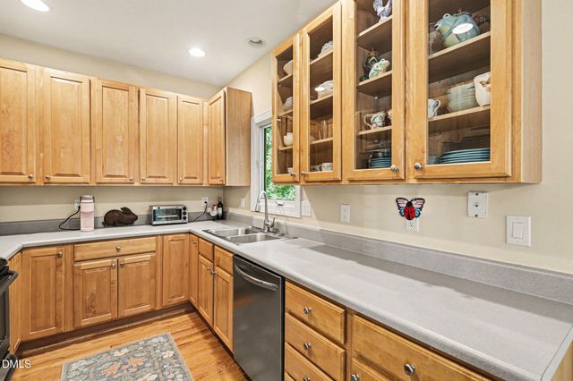 911 N Columbia Street, Chapel Hill, NC 27516