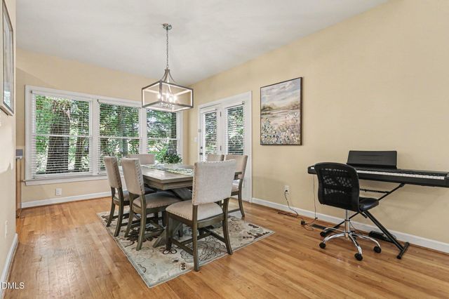 911 N Columbia Street, Chapel Hill, NC 27516