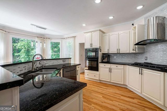 168 Highgrove Drive, Suwanee, GA 30024