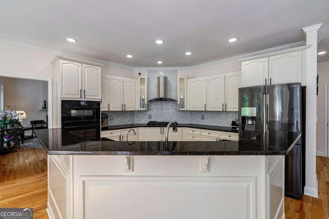 168 Highgrove Drive, Suwanee, GA 30024