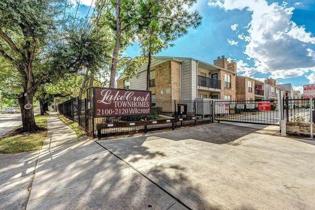 2100 Wilcrest Drive 123, Houston, TX 77042