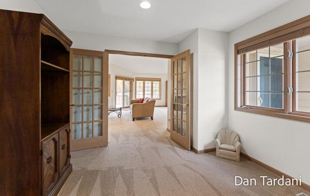 1648 E Harbour Towne Circle, Muskegon, MI 49441